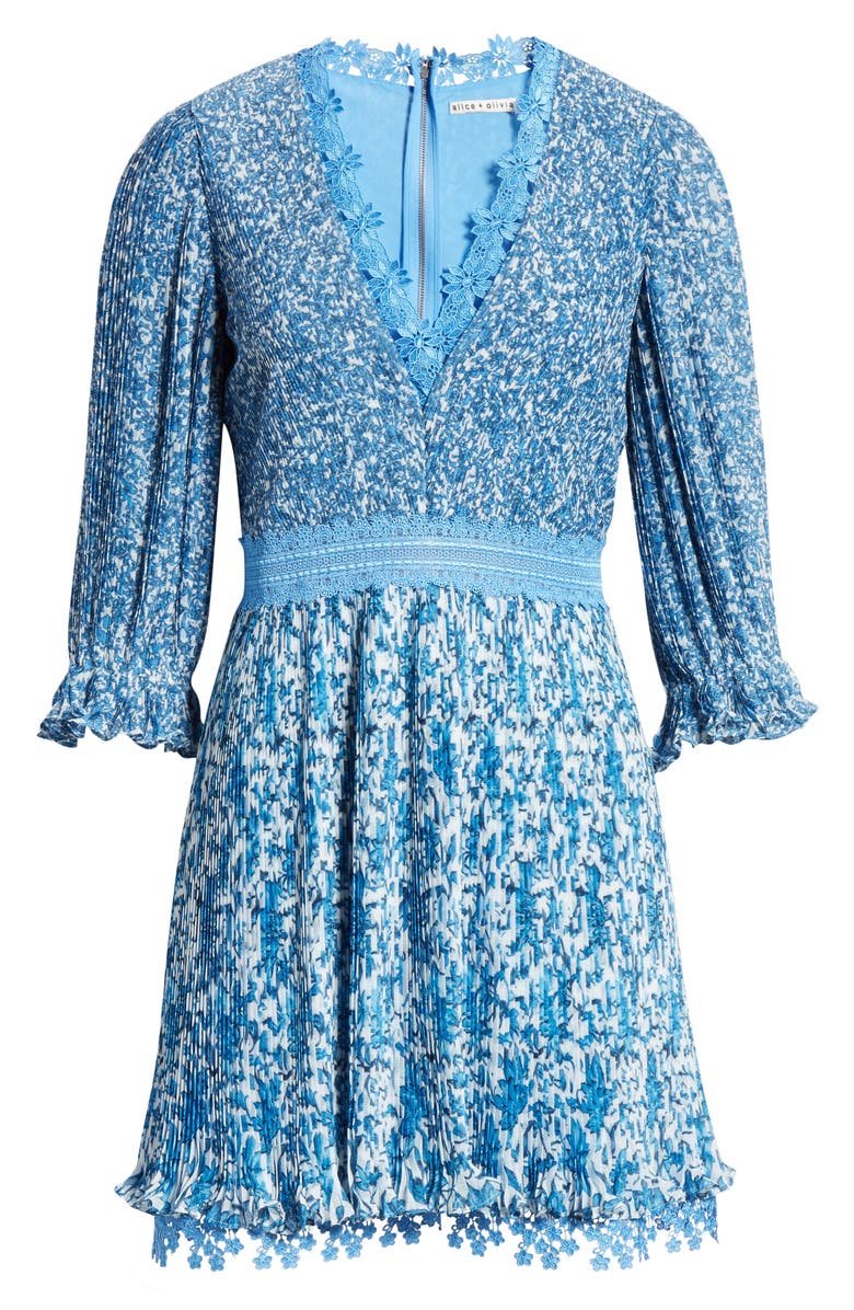 Alice + Olivia Jonna Plissé V-Neck Dress, Alternate, color,