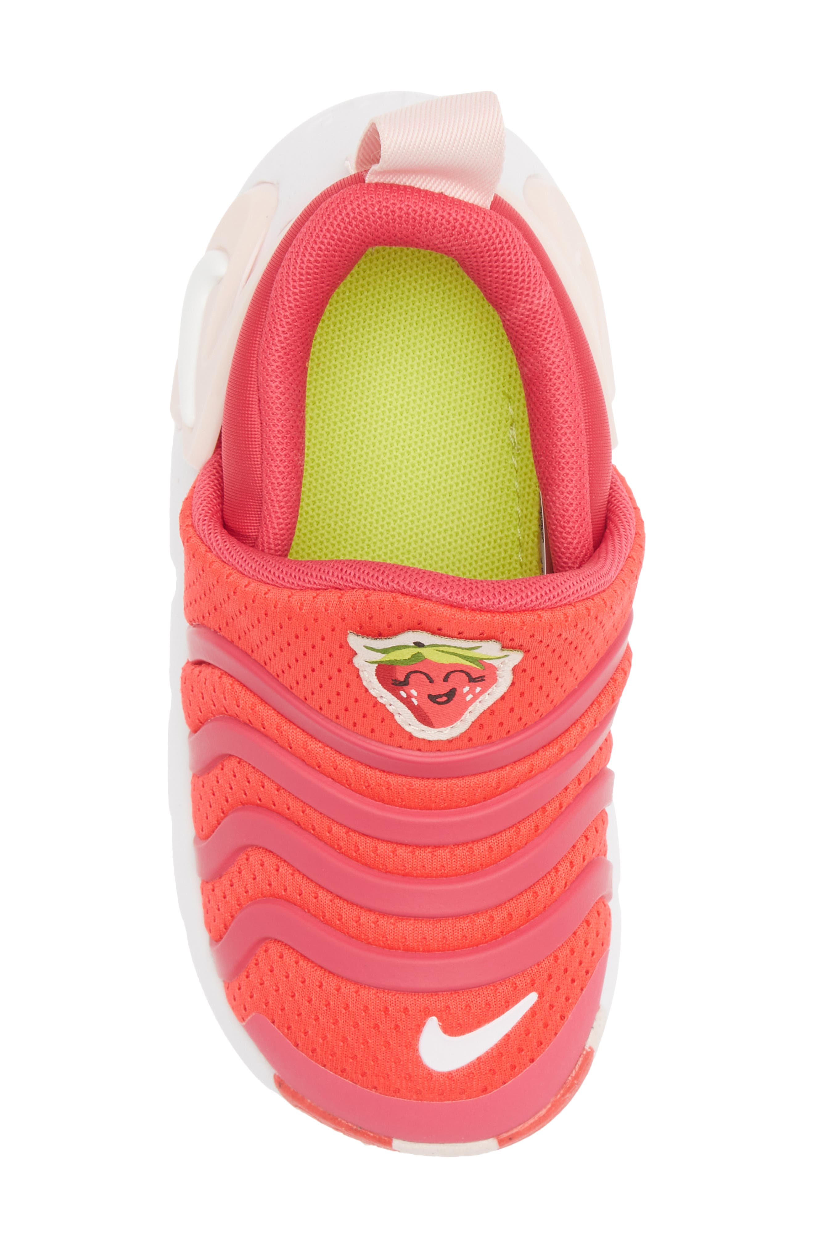 Nike Dynamo Go Sneaker, Alternate, color, 