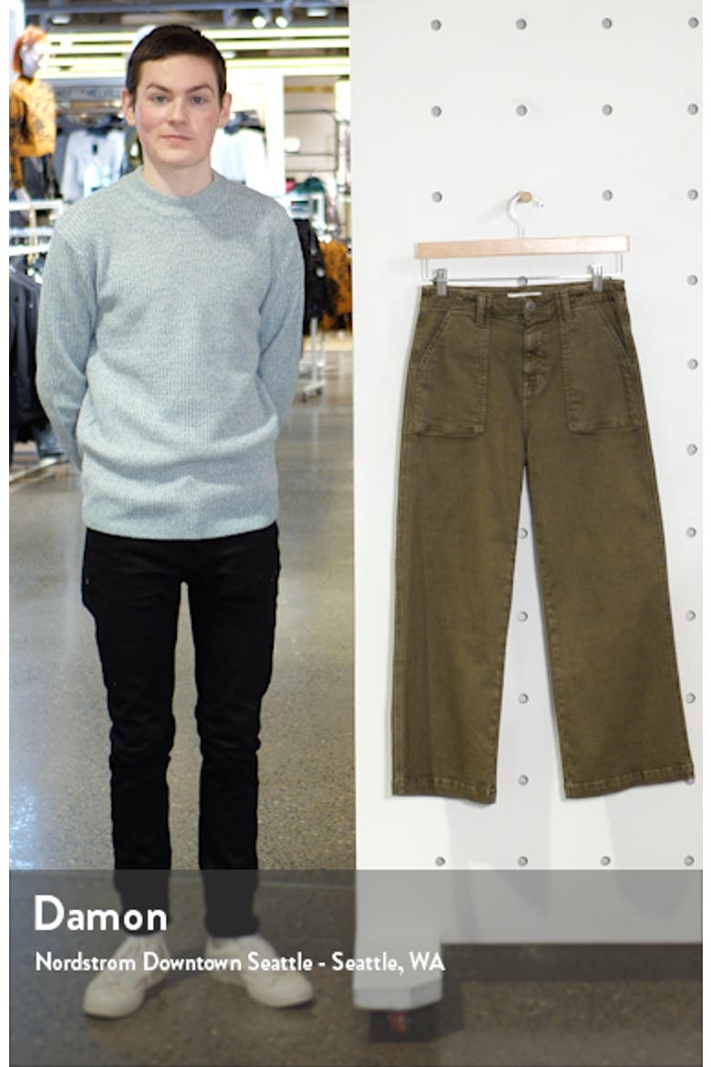 Vigoss Crop Flare Carpenter Pants video