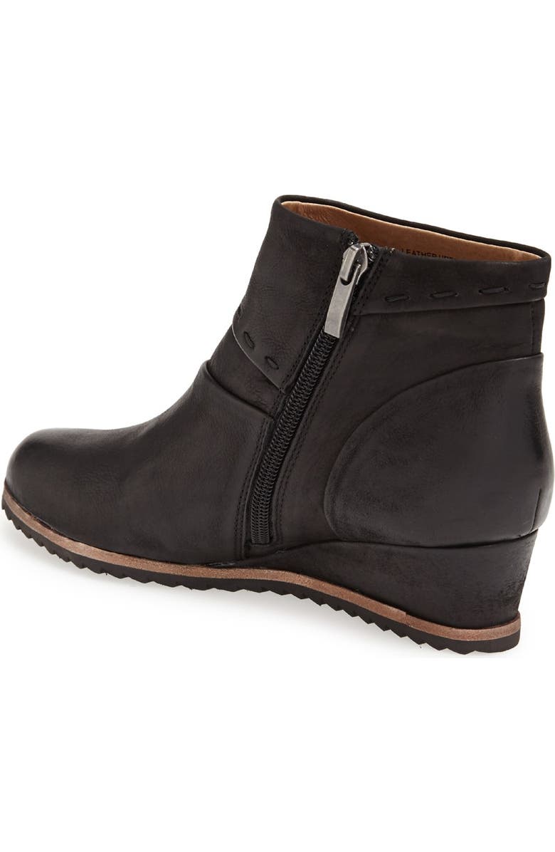 Biala 'Lindall' Leather Bootie, Alternate, color,