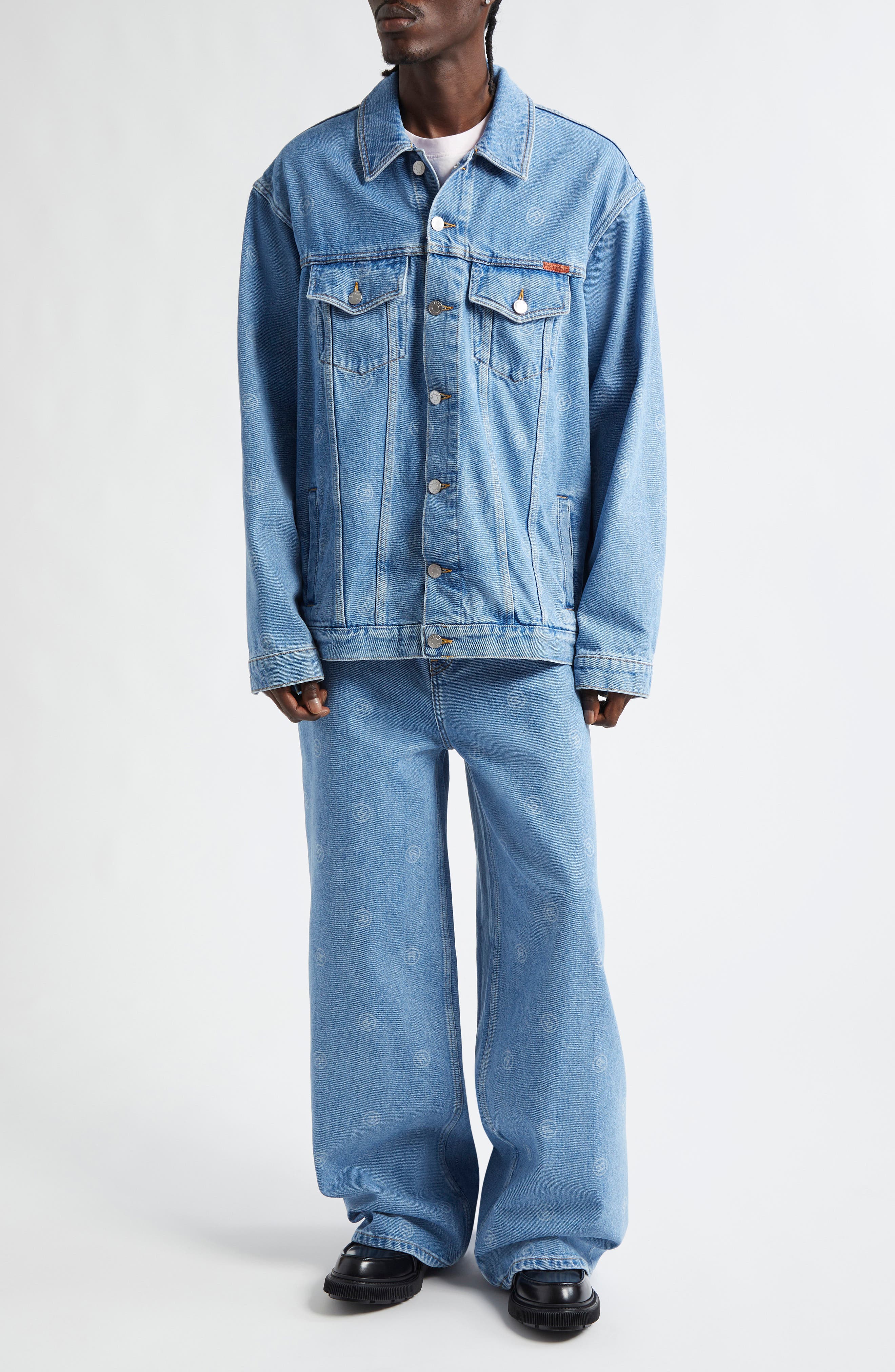 Oversize Denim Trucker Jacket - image 2