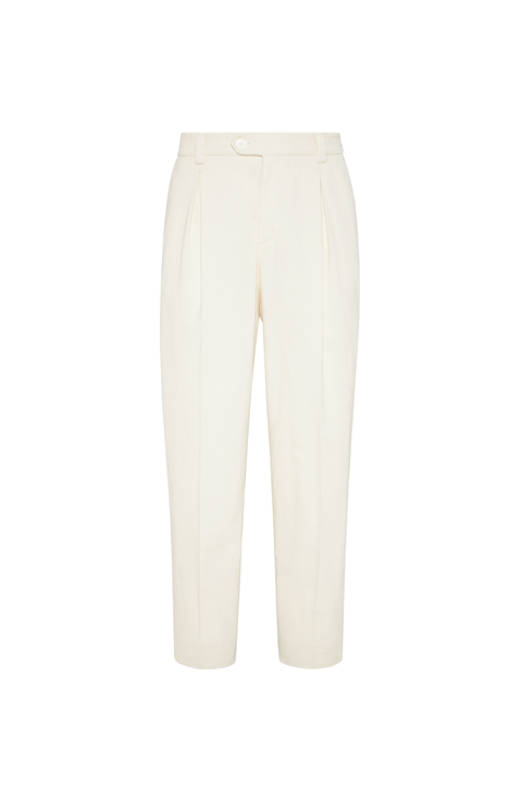 Trousers with tee holder