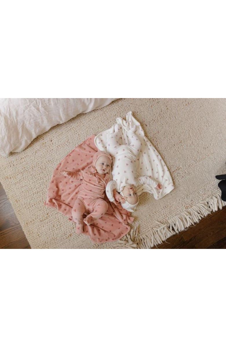 Ely's & Co. Velour Leaf Pattern Collection - Footie + Bonnet, Alternate, color, Ivory/Girl