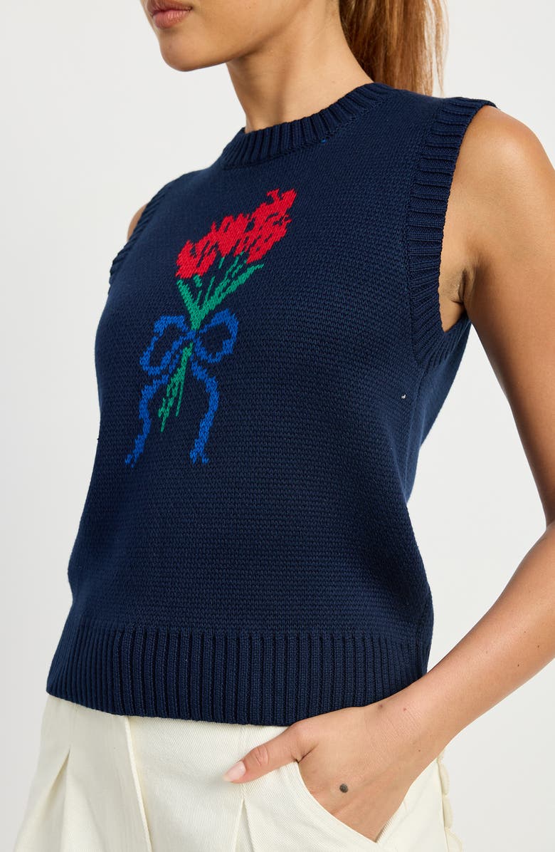 En Saison Junipre Floral Intarsia Sweater Vest, Alternate, color, 