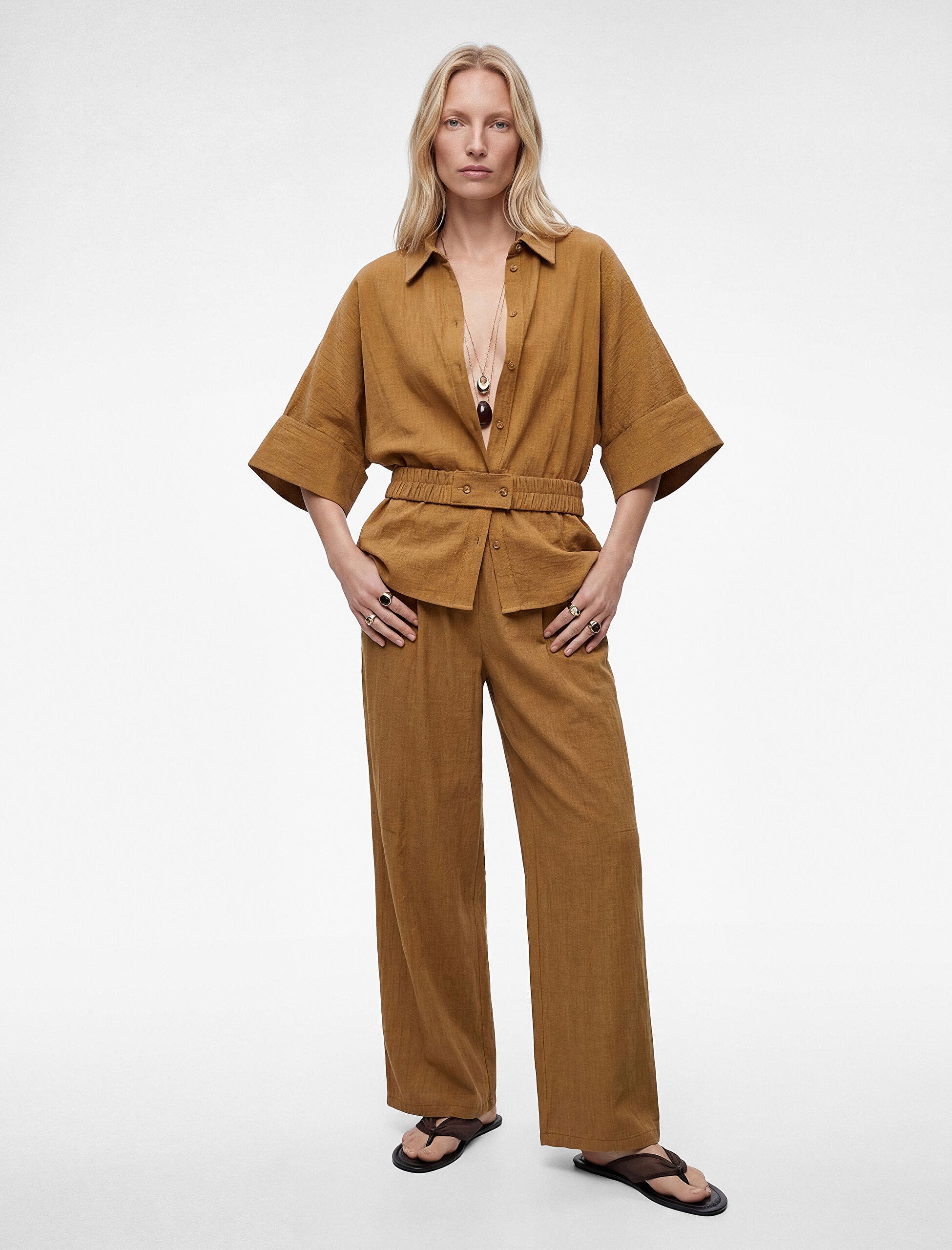 selected KHAKI