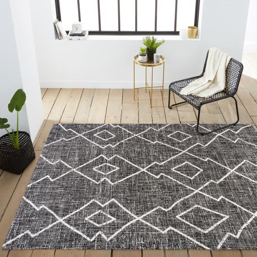 Jonathan Y Carwa Diamond Trellis Indoor/outdoor Area Rug In Black/ivory