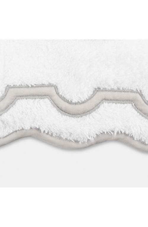 Matouk Mirasol Hand Towel In Silver