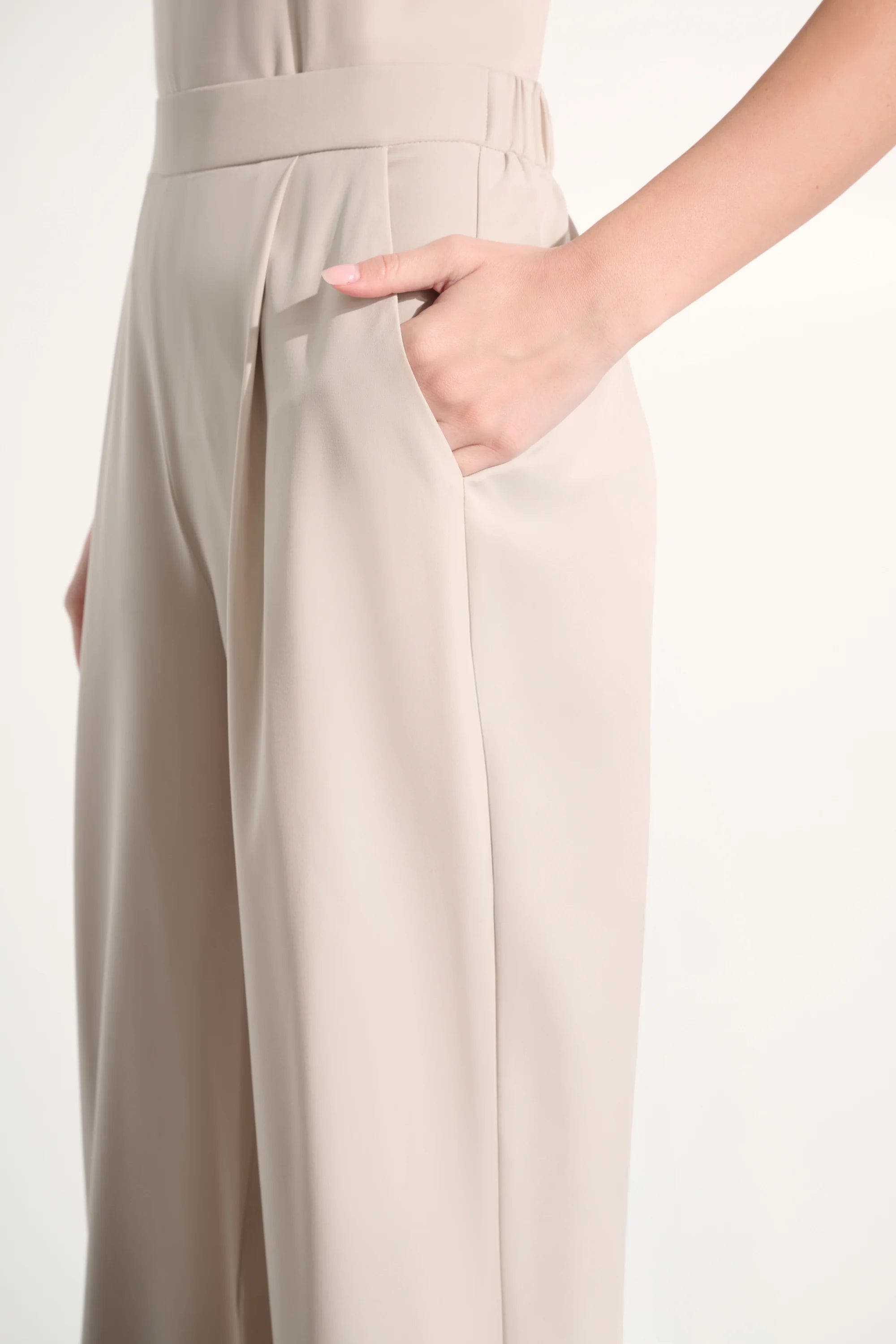Stretch Woven Pull-On Wide Leg Pants - image 4