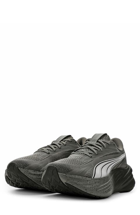 Maxima Pro Speckle Running Shoe