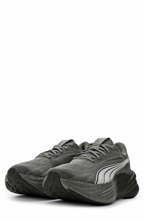 Maxima Pro Speckle Running Shoe