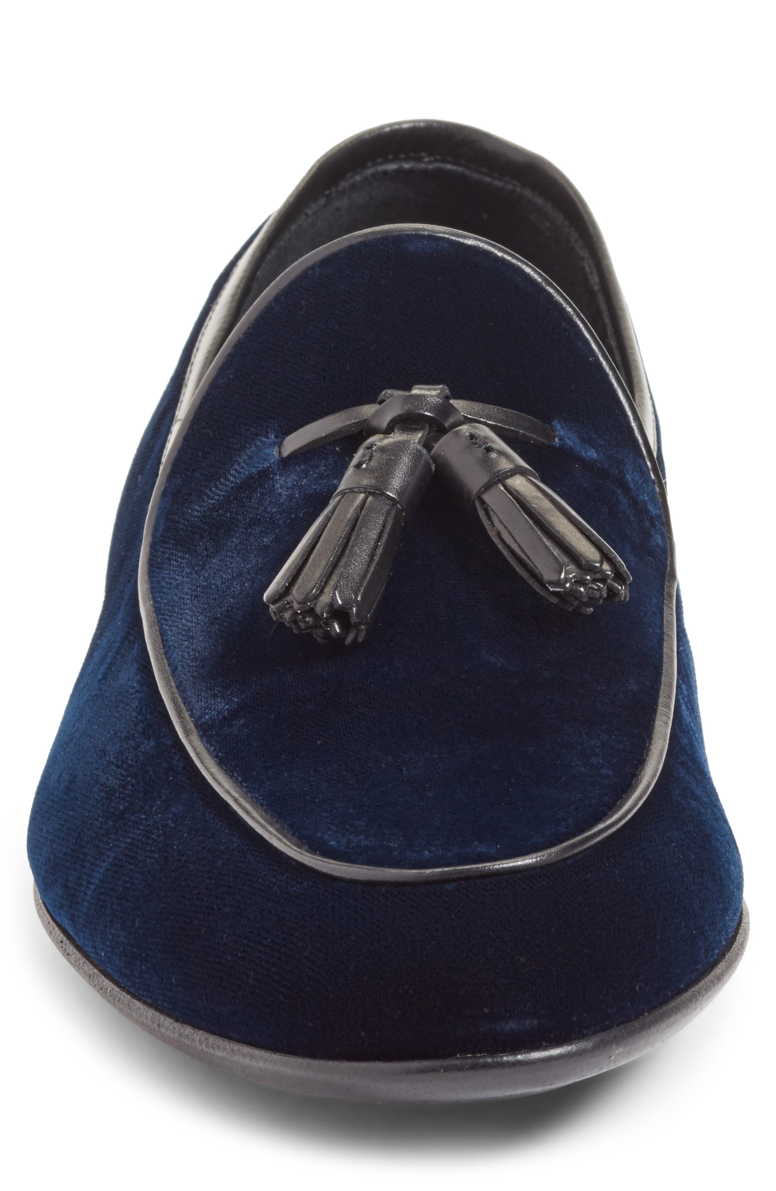 Magnanni Denton Tassel Loafer, Alternate, color, 