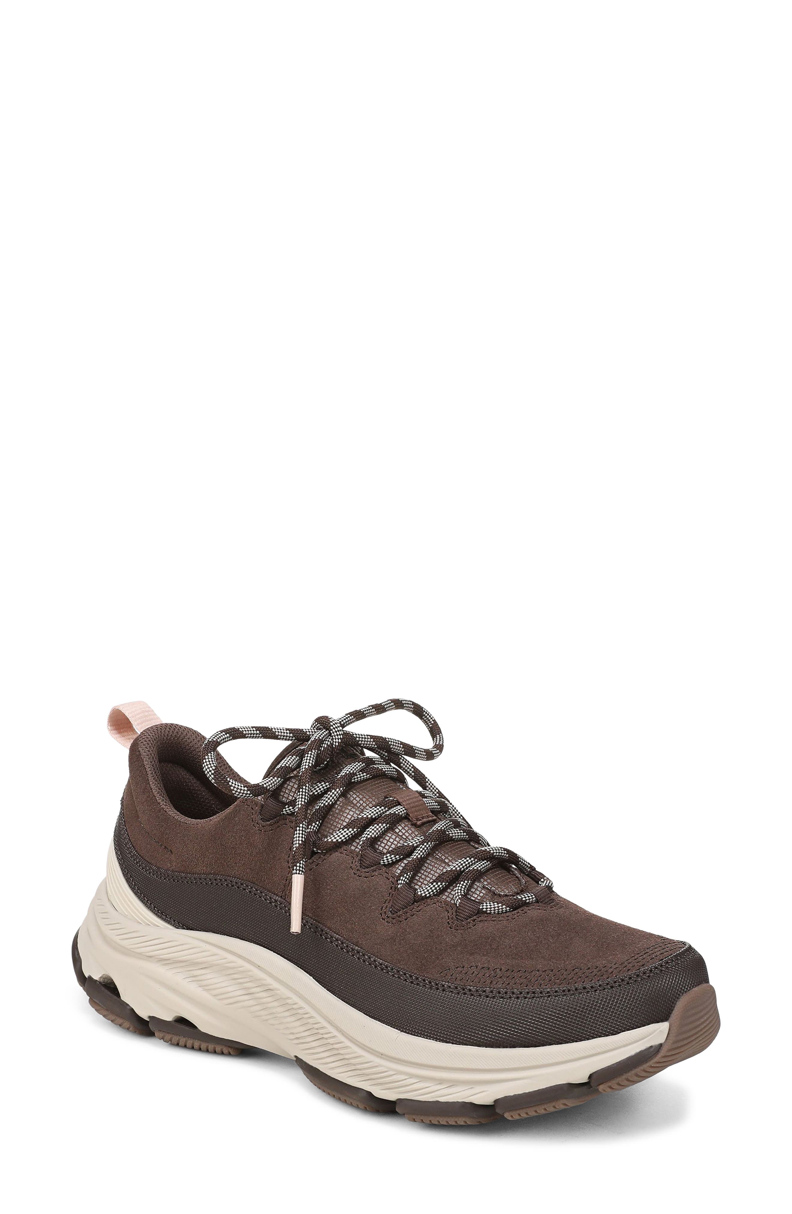 Devo Max Lux Walking Shoe, Main, color, FUDGE BROWN