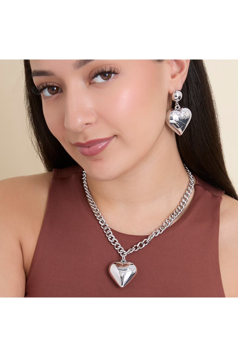 Drop Hear Dangle Earrings, Alternate, color, Silver