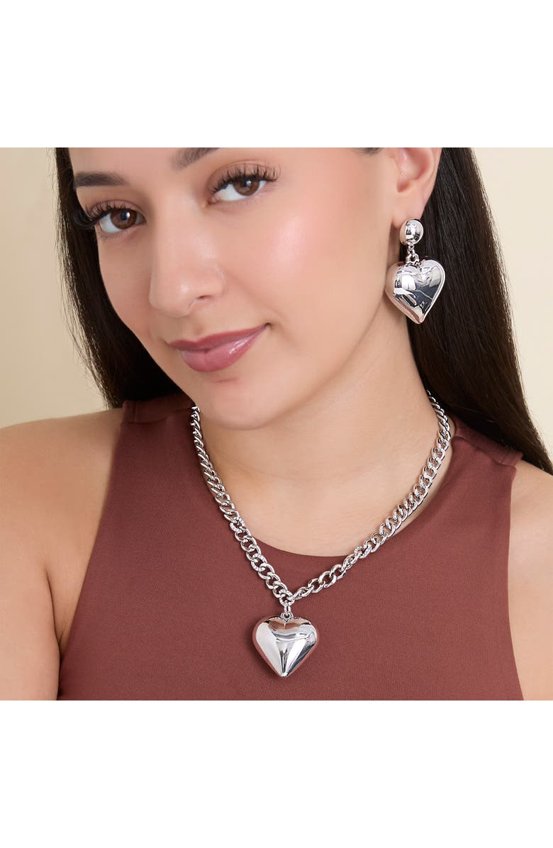 Jessica Simpson Silver-Tone Chunky Heart Pendant Chain Necklace, Alternate, color, Silver