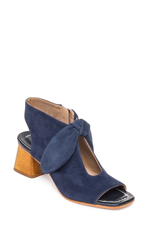 Lizzie Sandal