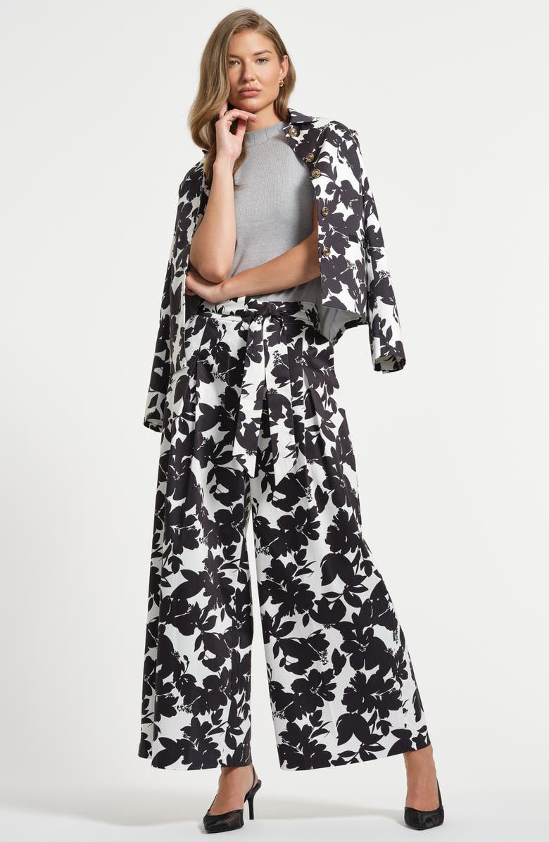 Isaac Mizrahi New York Belted Palazzo Pants, Alternate, color, Noir Floral