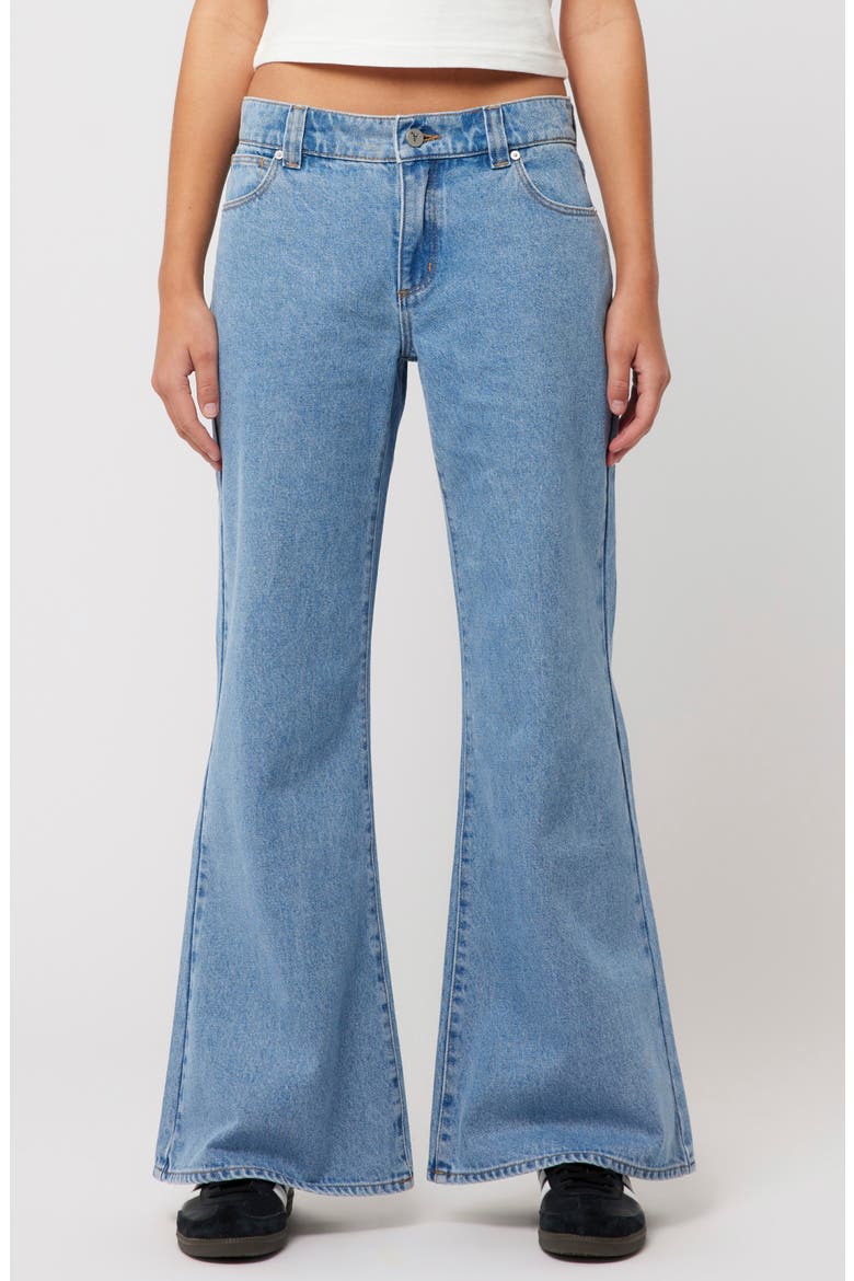 '99 Gigi Baggy Flare Leg Jeans, Main, color, MID BLUE