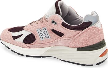 Gender Inclusive Made in UK 991 v2 Sneaker