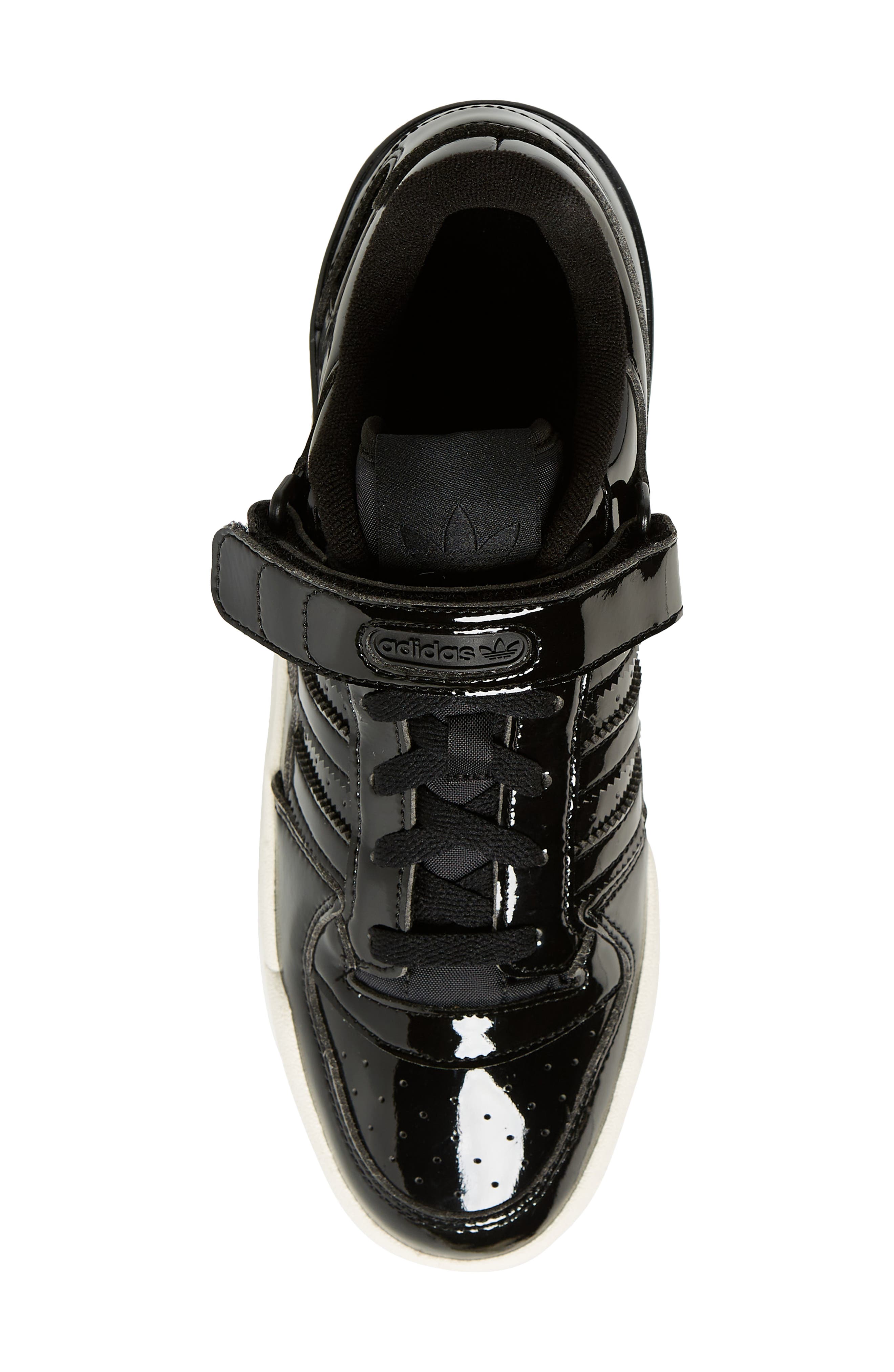 adidas Forum Low Basketball Sneaker, Alternate, color, 