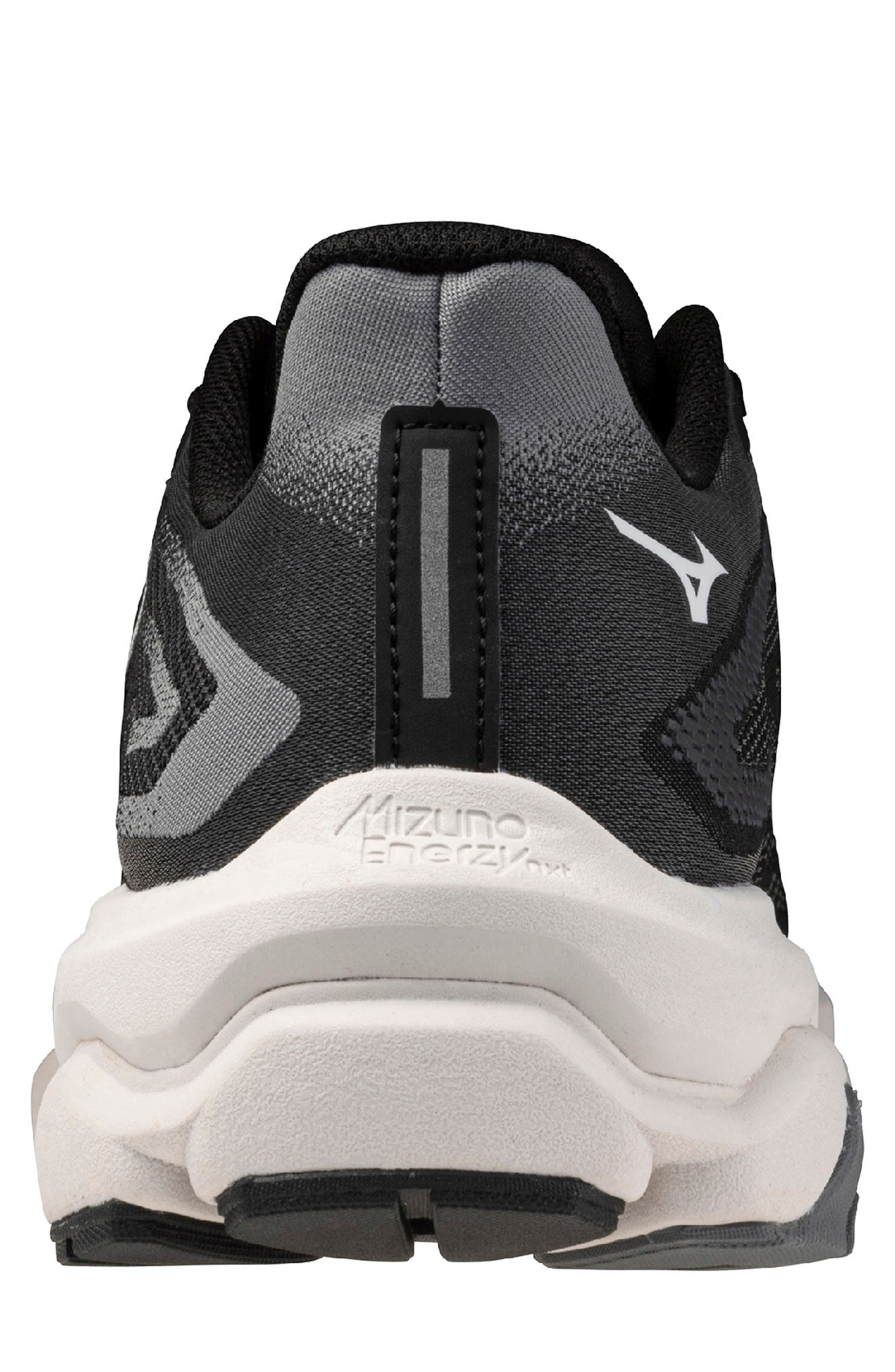Mizuno <p>Wave Horizon 8 Running Shoe (Men)</p>, Alternate, color, Black-White