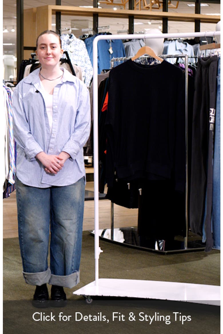 Ovesize Crewneck Thermal Sweatshirt video