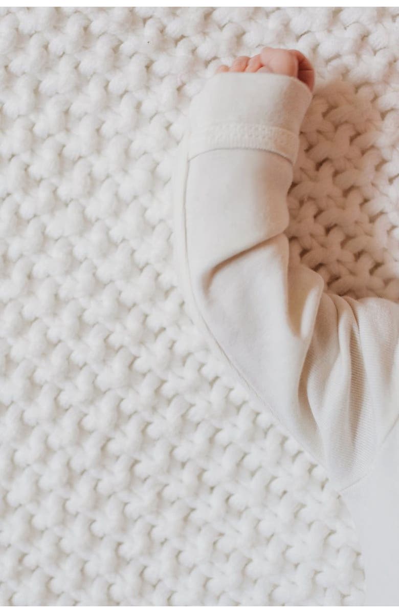 CITY THREADS Baby Unisex Super-Soft Organic 100% Cotton Long Sleeve Bodysuit, Alternate, color, Black