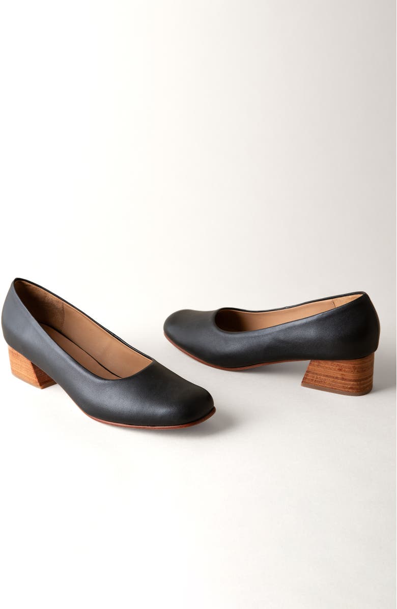 Huma Blanco Luisa Pump, Alternate, color, Coal