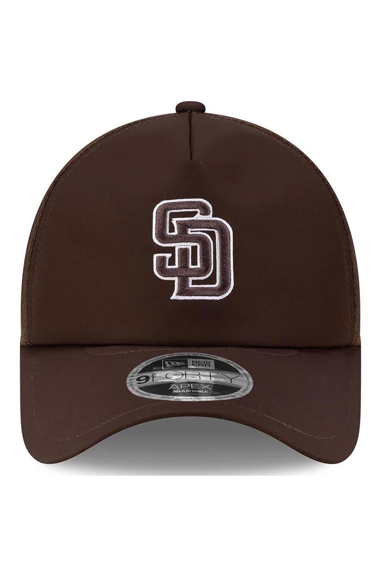 Men's New Era Brown San Diego Padres 2026 Batting Practice Apex 9FORTY Adjustable Trucker Hat, Alternate, color, Brown