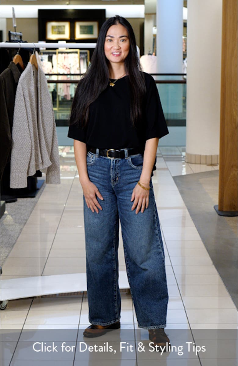 Boxy Crewneck T-Shirt, sales video thumbnail