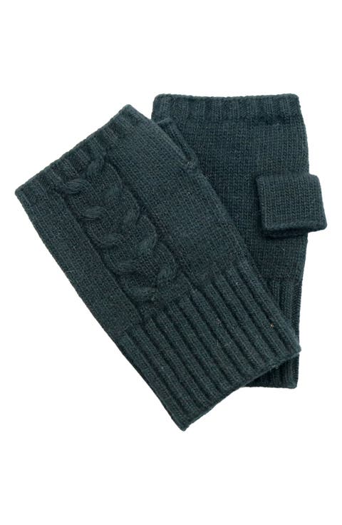 Cable Knit Fingerless Gloves