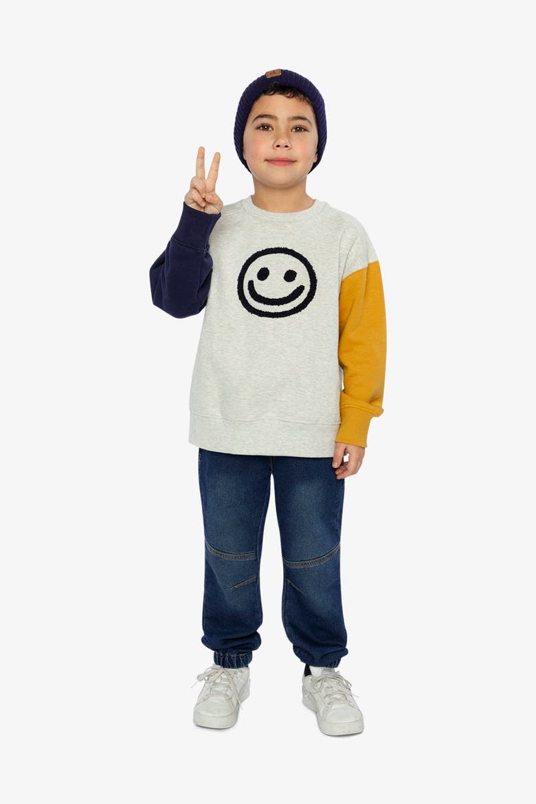 Fleece Raglan Sleeve Smiley Face Graphic Sweatshirt, Alternate, color, Heather Grey