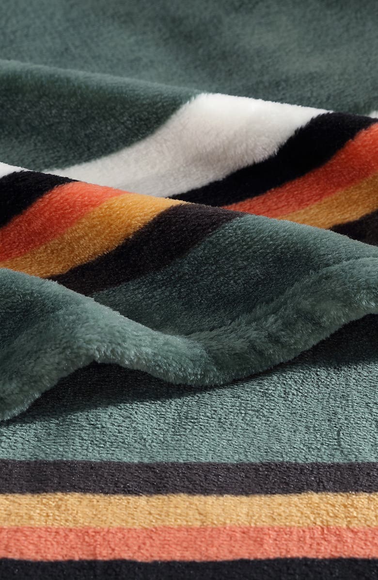 Wrangler Western Saddle Stripe Fleece Blanket, Alternate, color, Green