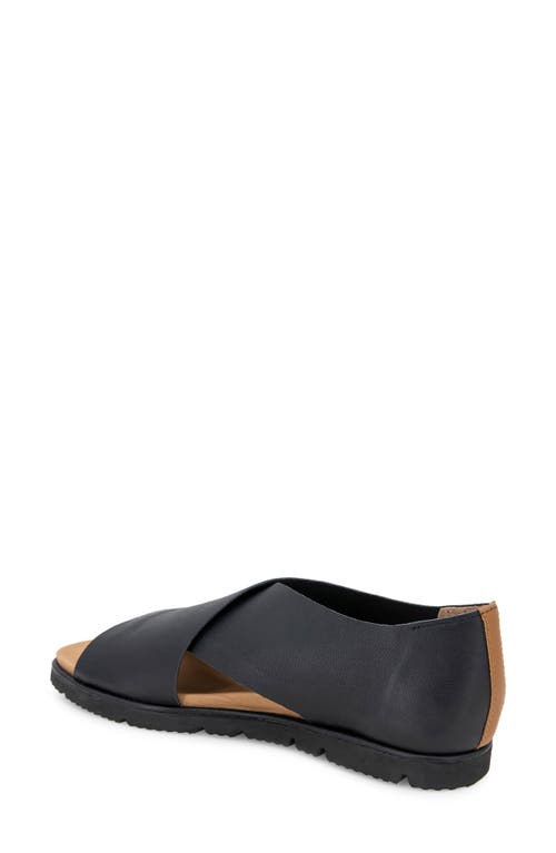 GENTLE SOULS BY KENNETH COLE GENTLE SOULS LESLIE FLAT SANDAL