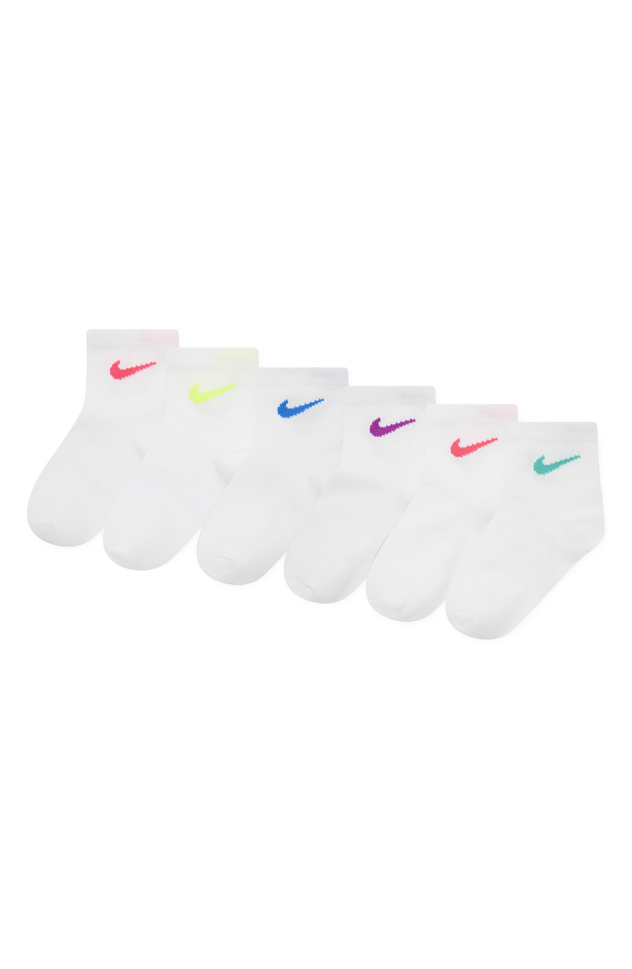 Nike Kids&#39; Swoosh Cushioned Quarter Socks
