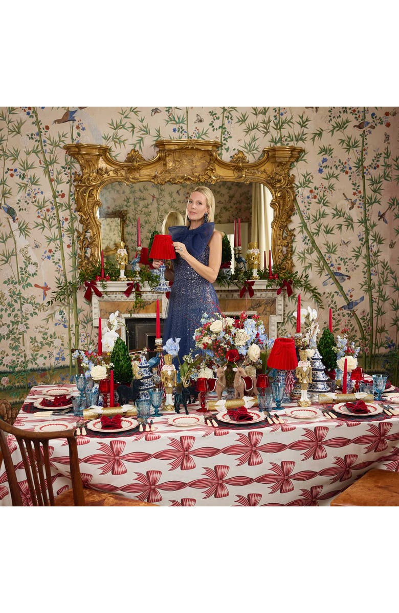 Mrs. Alice Red Laurel Dinner Plate, Alternate, color, Red