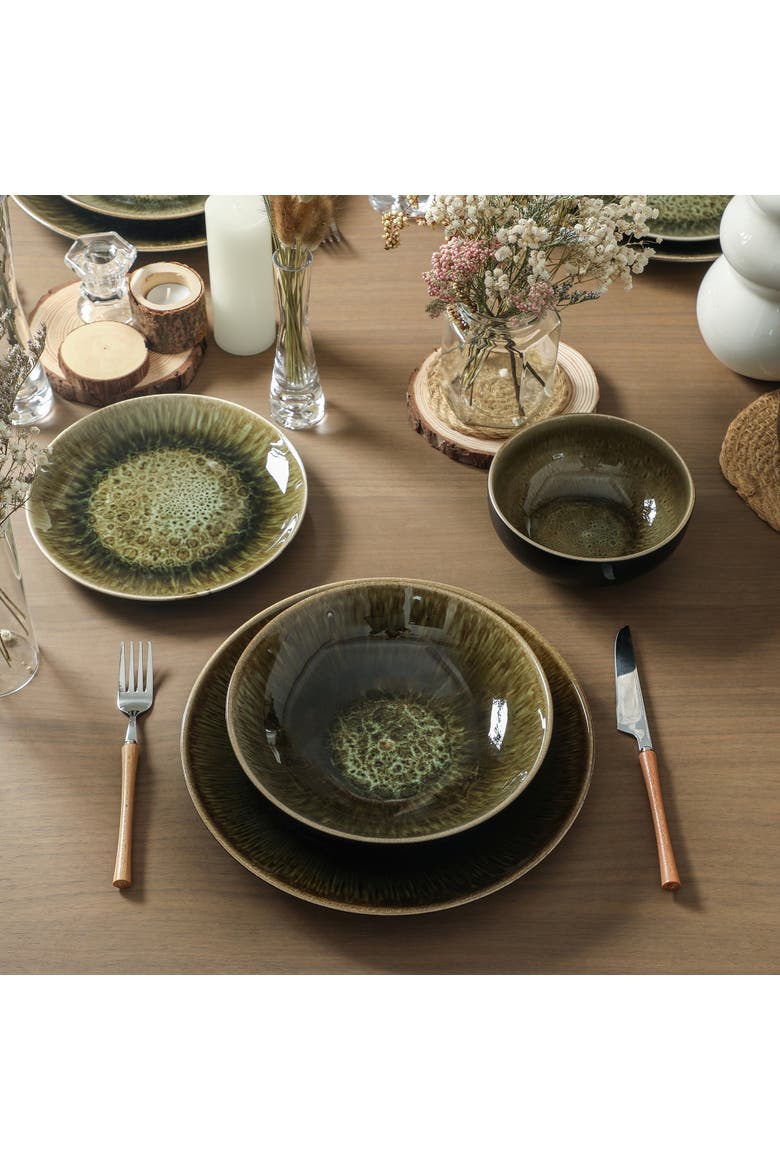 Riley 16-Piece Dinnerware Set Stoneware, Service for 4, Alternate, color, Black and Green