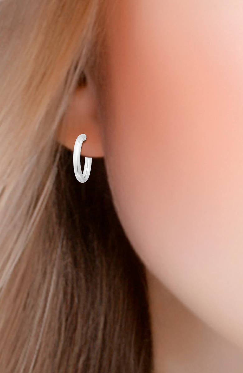 Christian Siriano New York 30mm Oval Hoop Earrings, Alternate, color, Silver