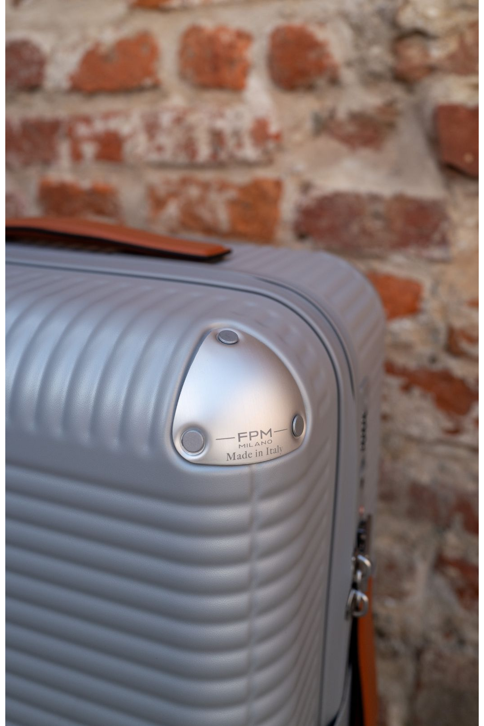 Fpm FPM - Fabbrica Pelletterie Milano - US Bank Zip Deluxe Spinner 55M ...
