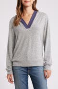 Loveappella Hooded V-Neck Pullover
