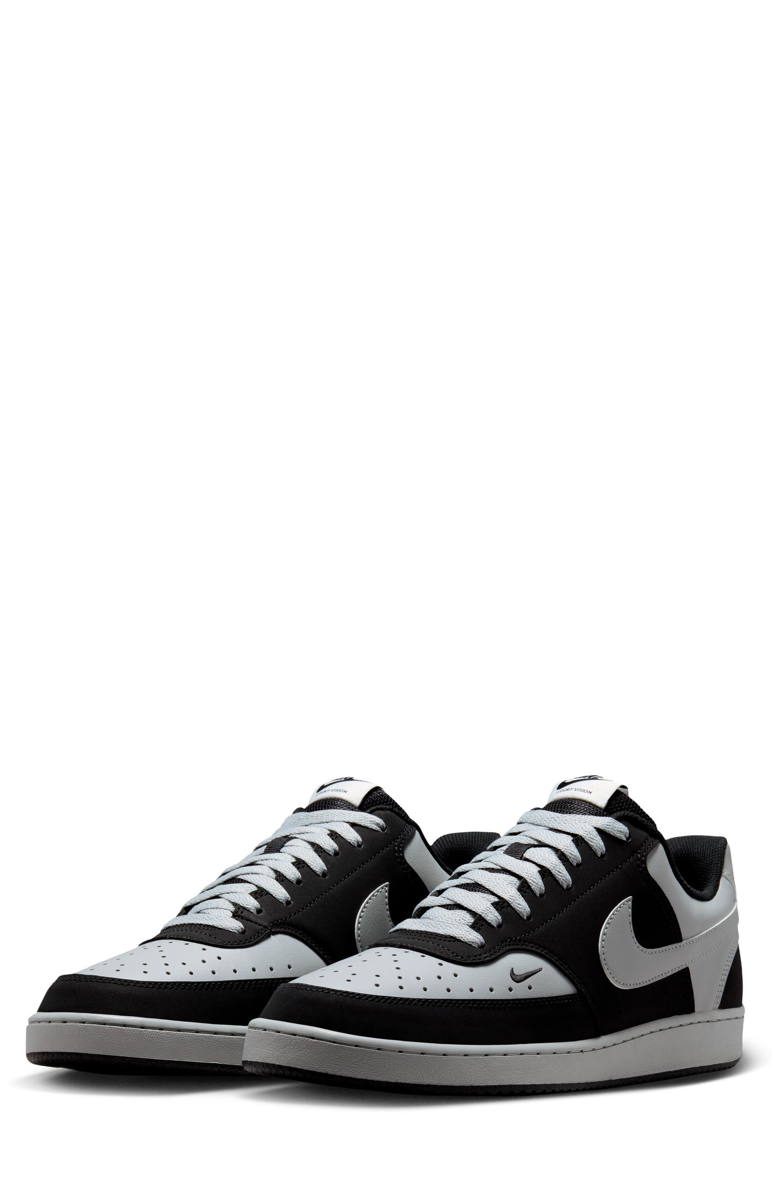 Court Vision Low Sneaker