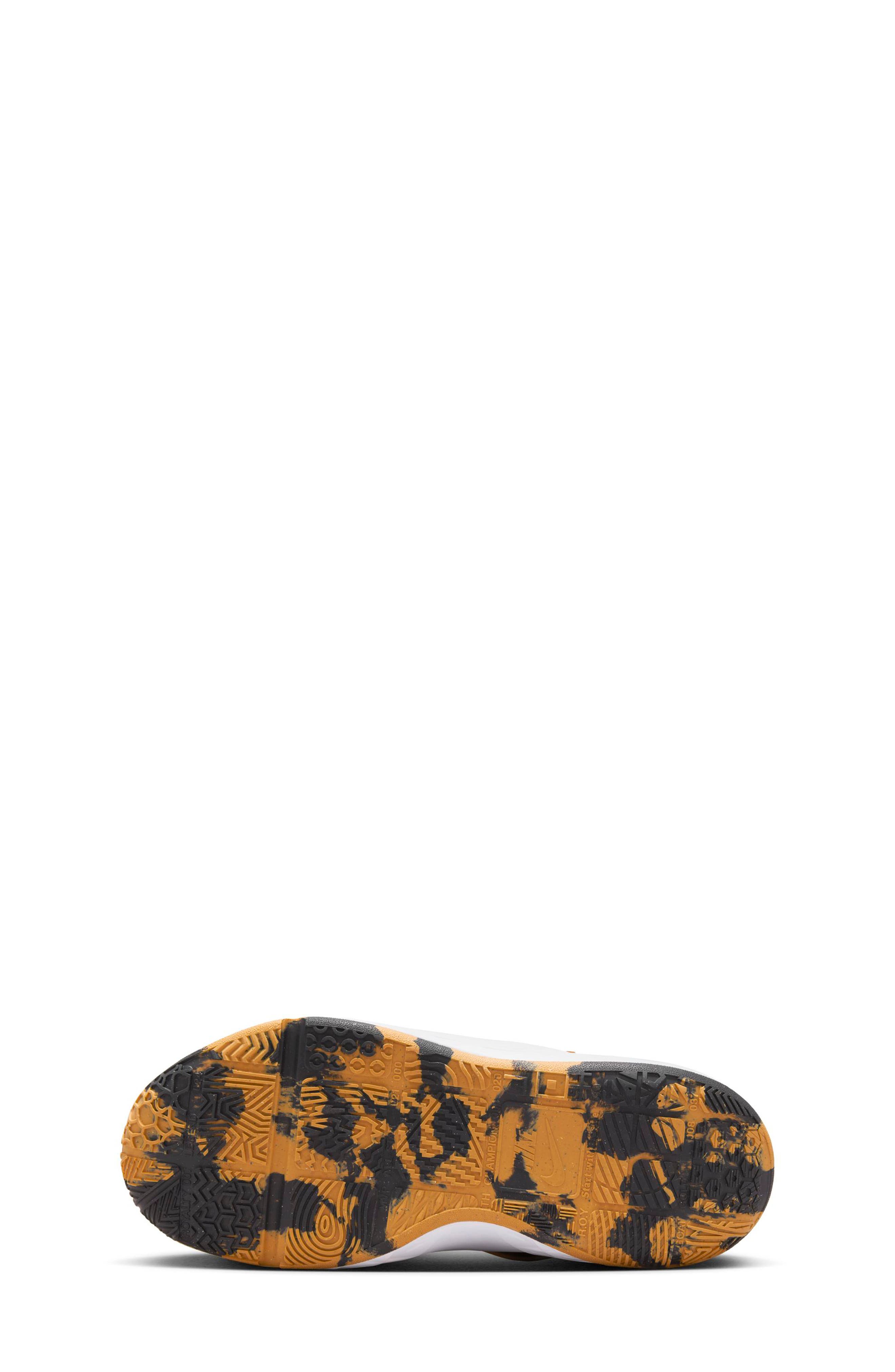 Nike Kids' Team Hustle D 12 Basketball Shoe, Alternate, color, Black/ Metallic Gold/ White