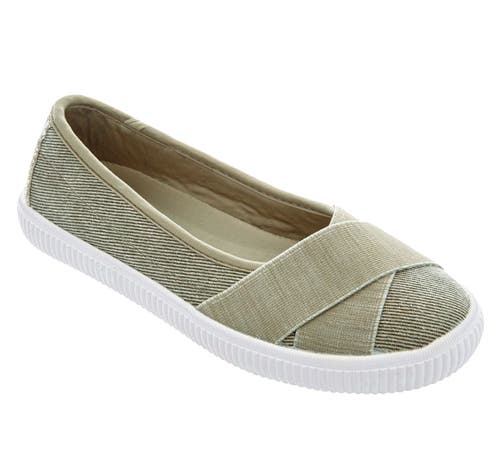 Comfortview The Jazlyn Slip-on Sneaker In Green