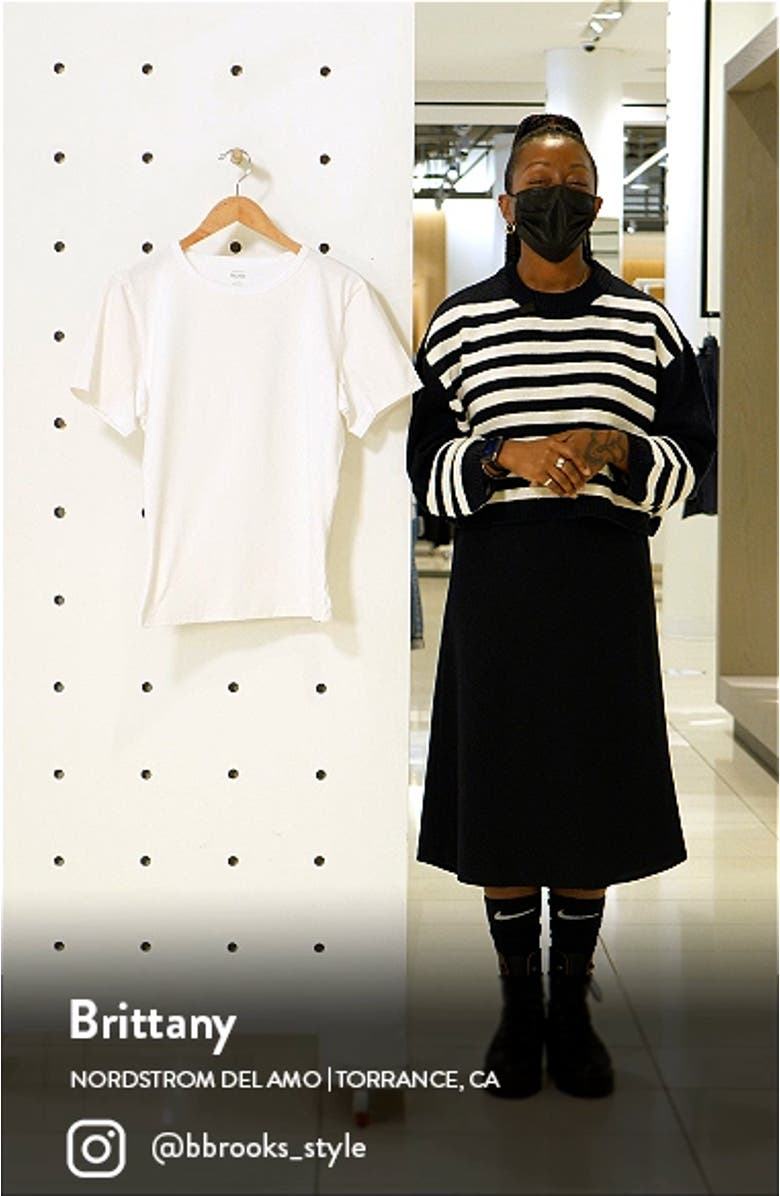 Sculpt Stretch Cotton Crewneck T-Shirt, sales video thumbnail