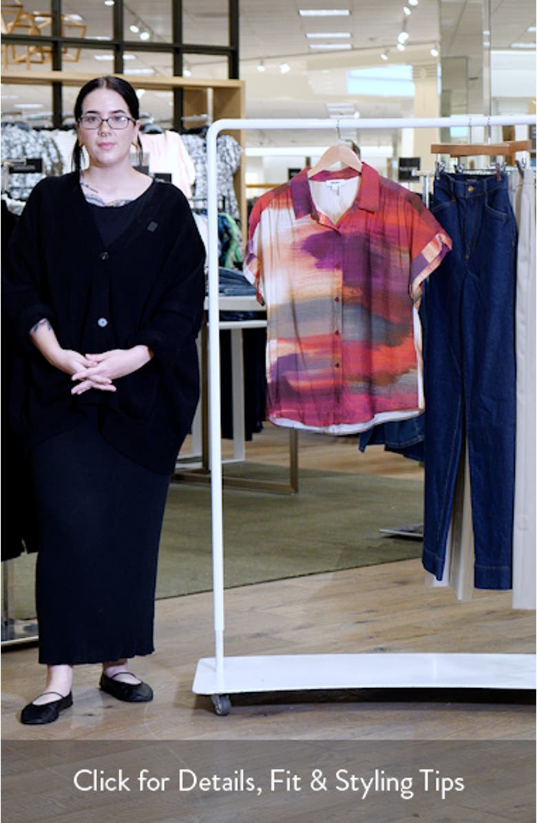 Abstract Print Textured Short Sleeve Button-Up Shirt, sales video thumbnail