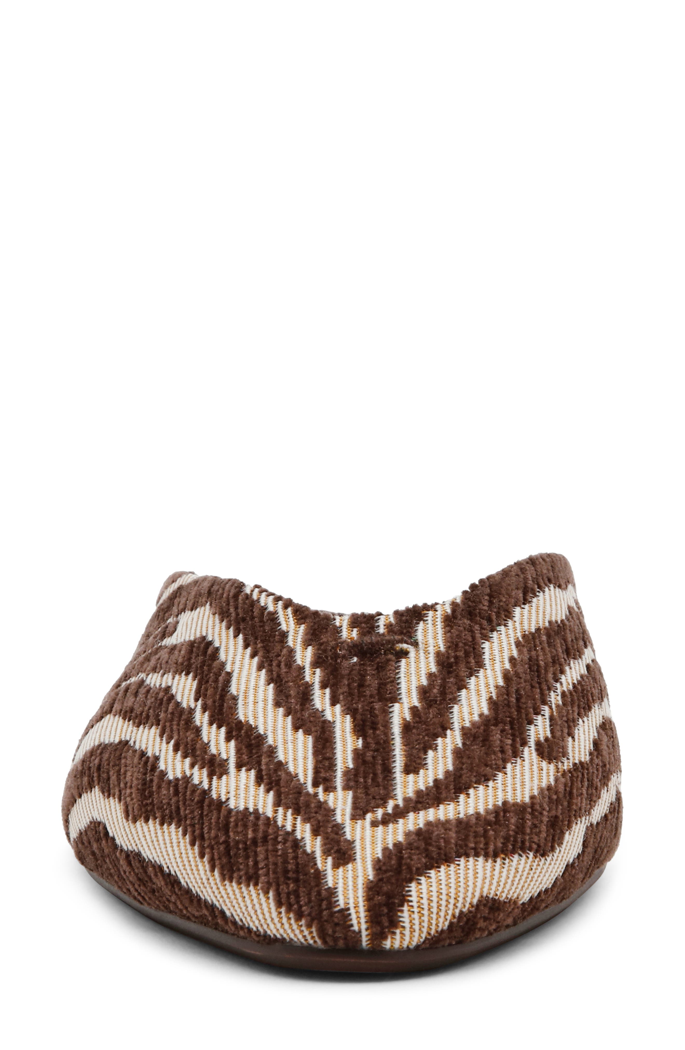 Sherman Mule, Alternate, color, ZEBRA