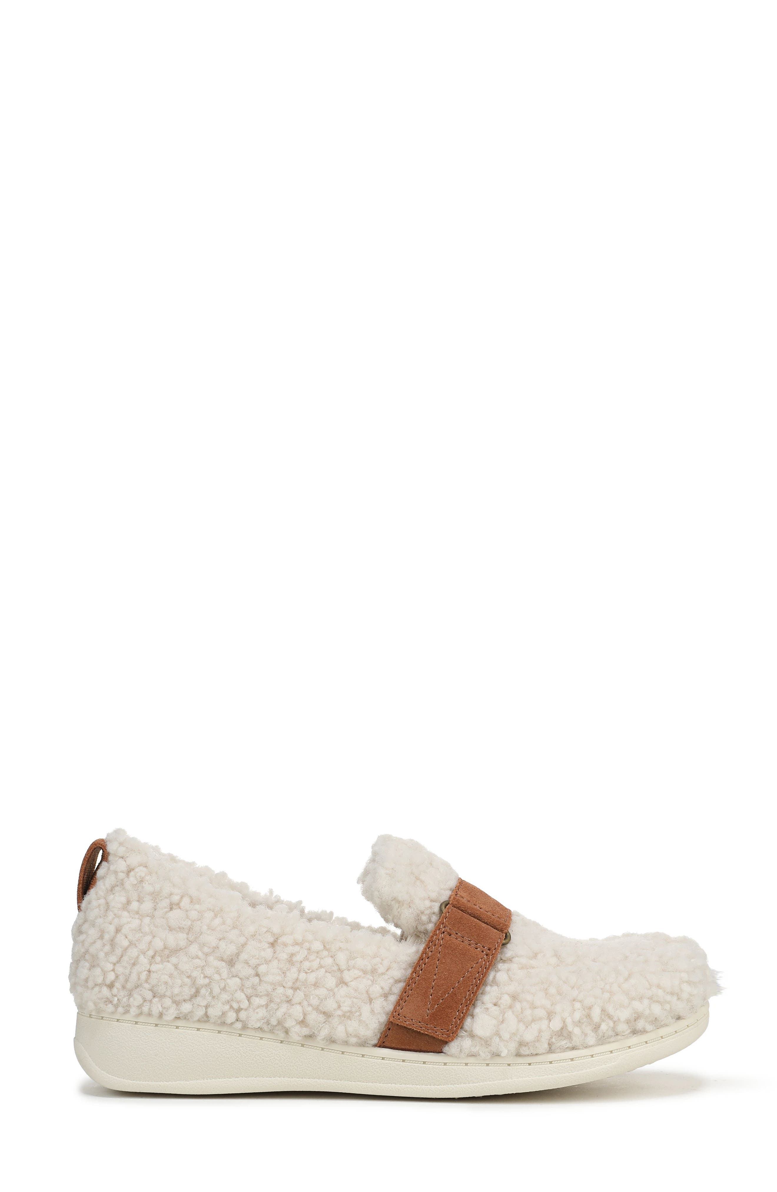 Vionic Imogen Faux Shearling Clog, Alternate, color, Cream