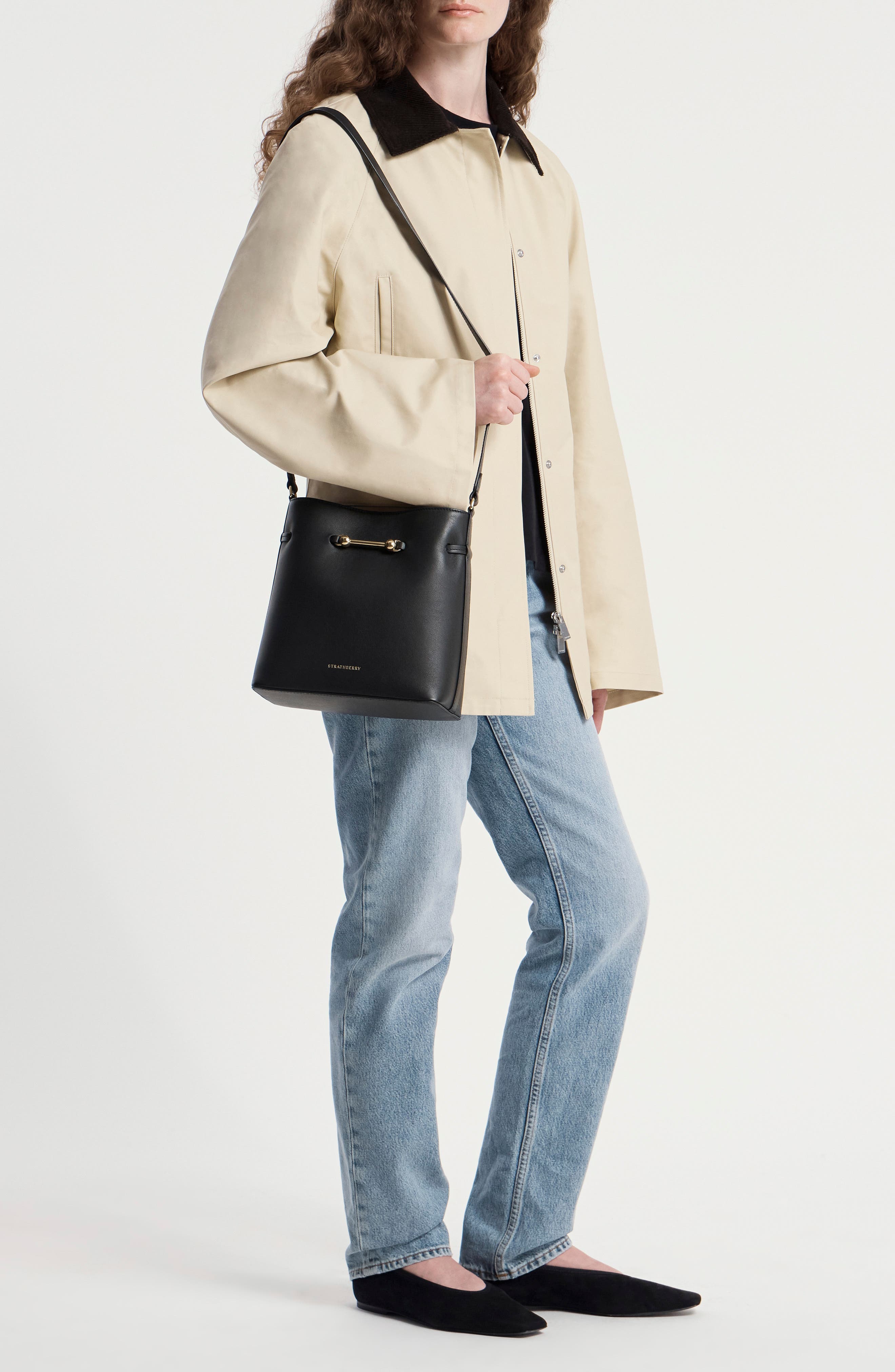 Corda Leather Bucket Bag, Alternate, color, BLACK