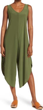 TASH AND SOPHIE V-Neck Sleeveless Wide Leg Jumpsuit