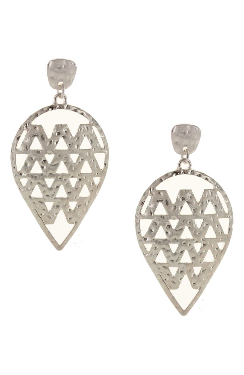 OLIVIA WELLES Jalynn Hammered Drop Earrings, Main, color, Grey