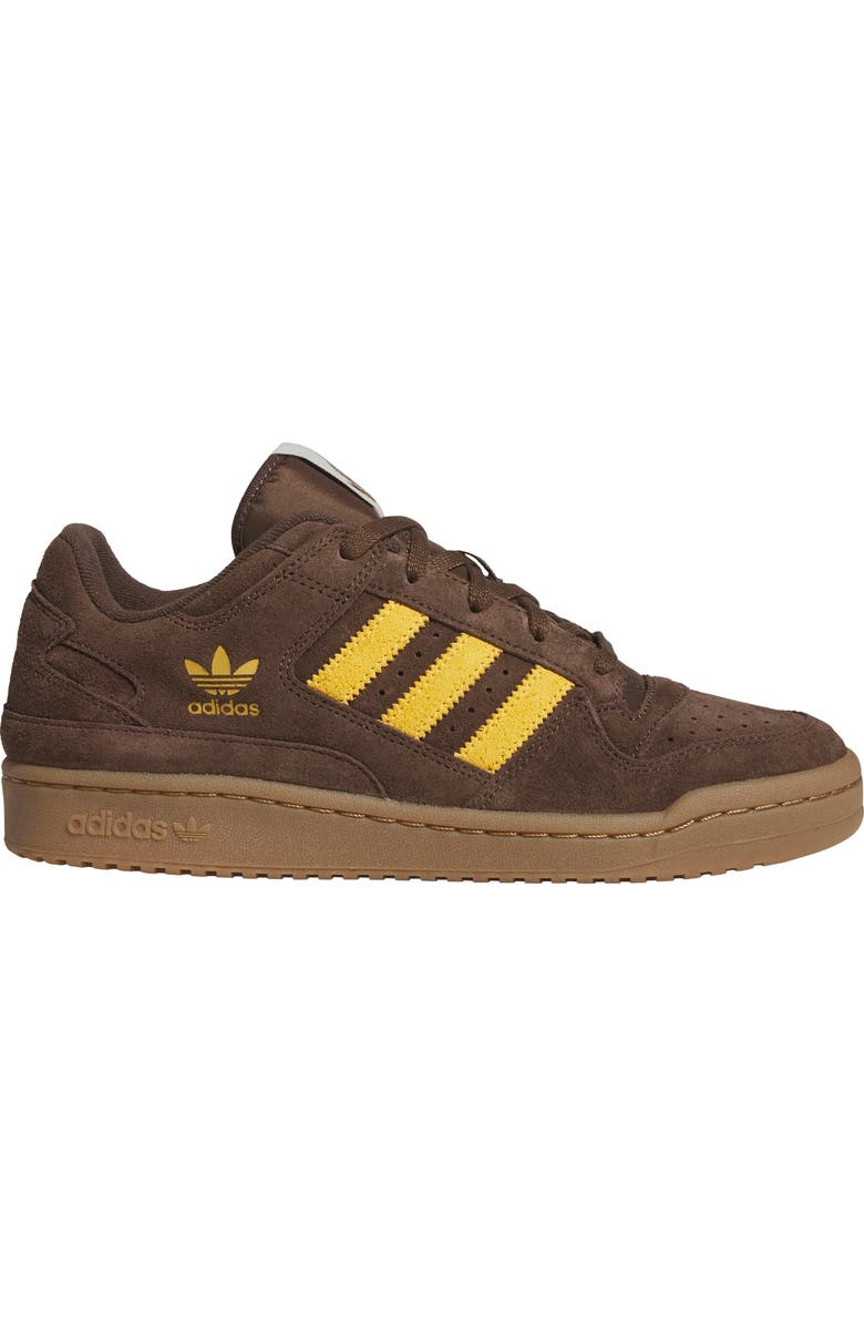adidas Forum Low Basketball Sneaker, Alternate, color, Brown/ Preloved Yellow/ Gum M2